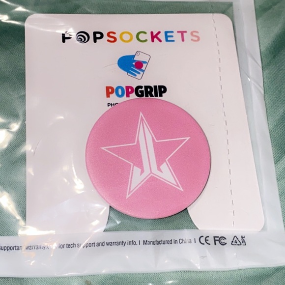 Jeffree Star Accessories - Jeffree Star Valentine EXCLUSIVE Pink Pop socket💗